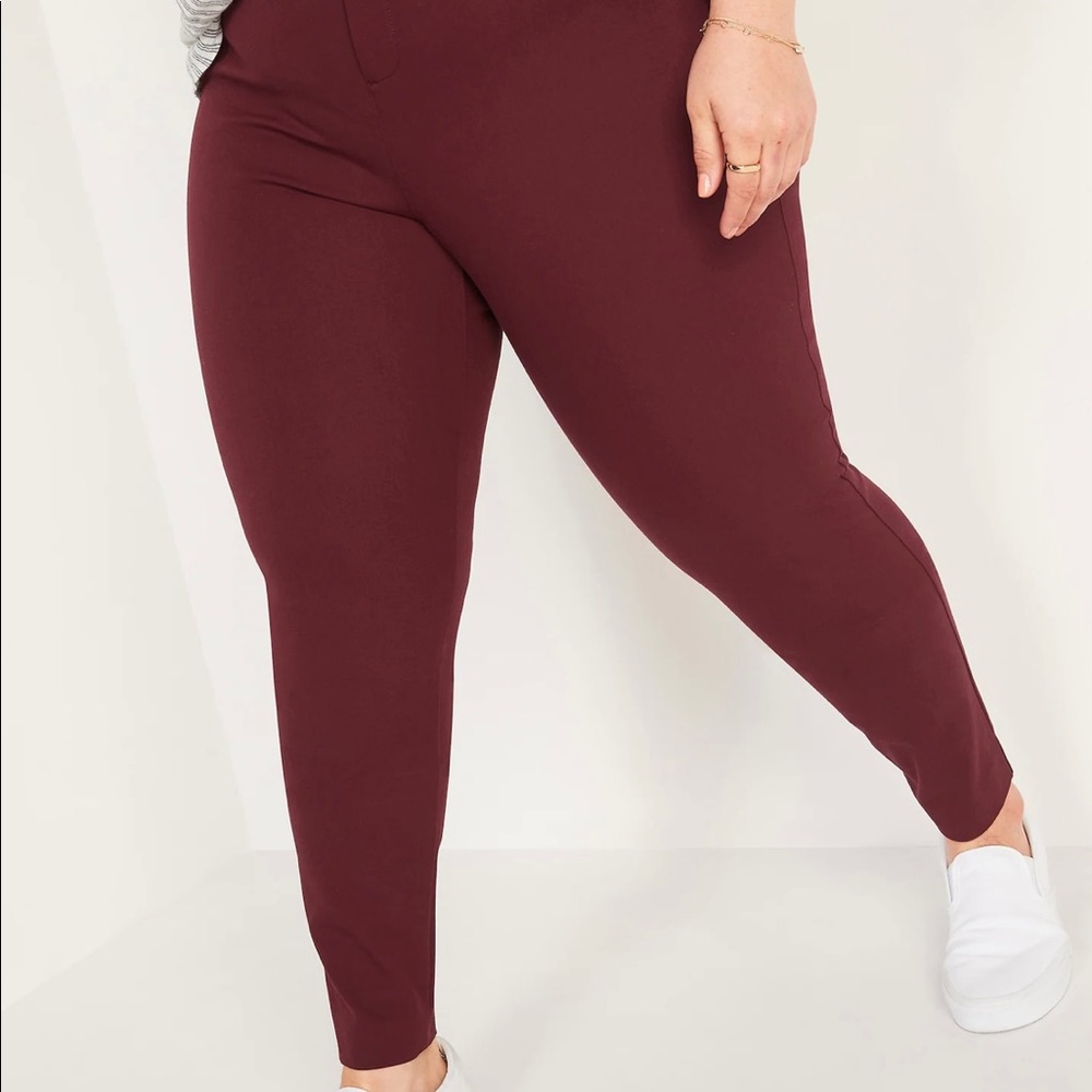 Old Navy High-Waisted Pixie Full-Length Pants Size 18 Regular Crimson Cranberry